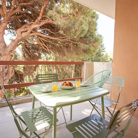 Lovely With Golf Course Views Close To The Sea Swimming Pool Park Mandelieu-la-Napoule