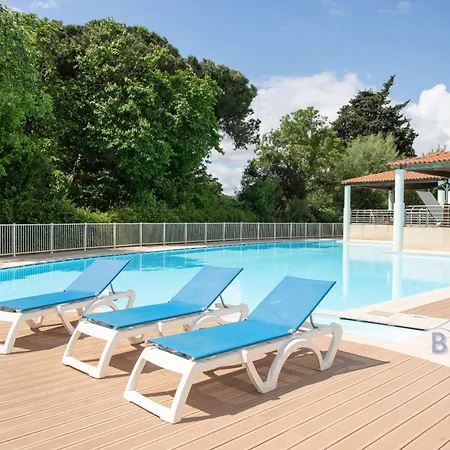 Lovely With Golf Course Views Close To The Sea Swimming Pool Park *