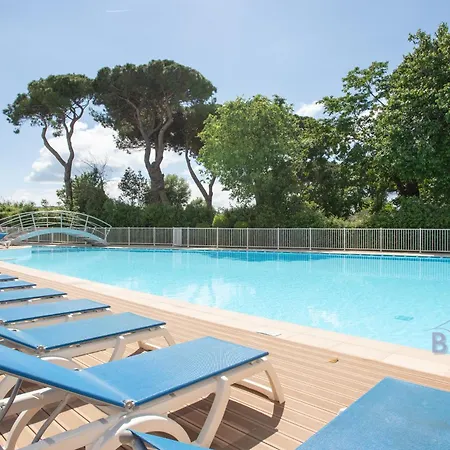 Lovely With Golf Course Views Close To The Sea Swimming Pool Park Lejlighed *
